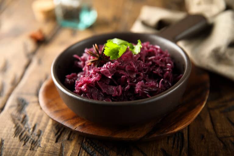 Wie Lange Hält Gekochter Rotkohl Im Kühlschrank Haltbarkeit von Rotkohl - so schnell wird er schlecht / läuft ab (+) TIPPS