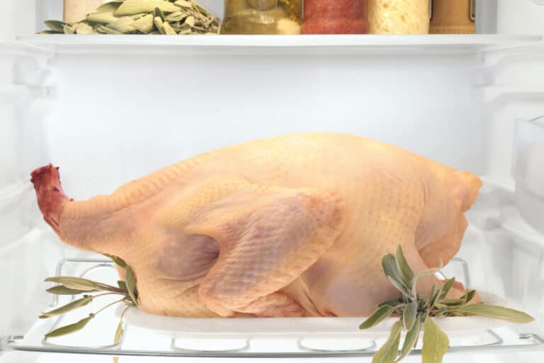 Wie Lange Ist Frisches Hähnchen Im Kühlschrank Haltbar foodwissen.de
