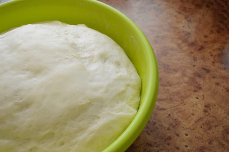 Hefeteig einfrieren und richtig auftauen foodwissen.de