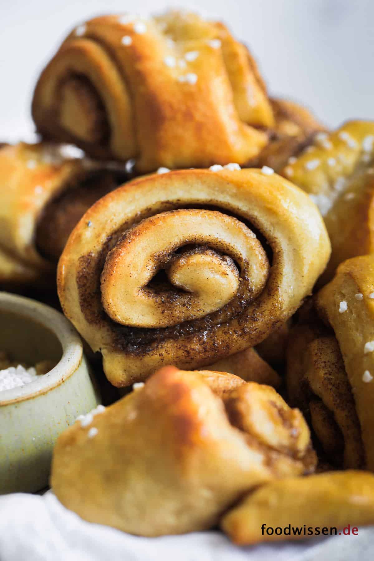 Finnische Zimtschnecken &amp;quot;Korvapuusti&amp;quot; (leckeres Rezept) - foodwissen.de