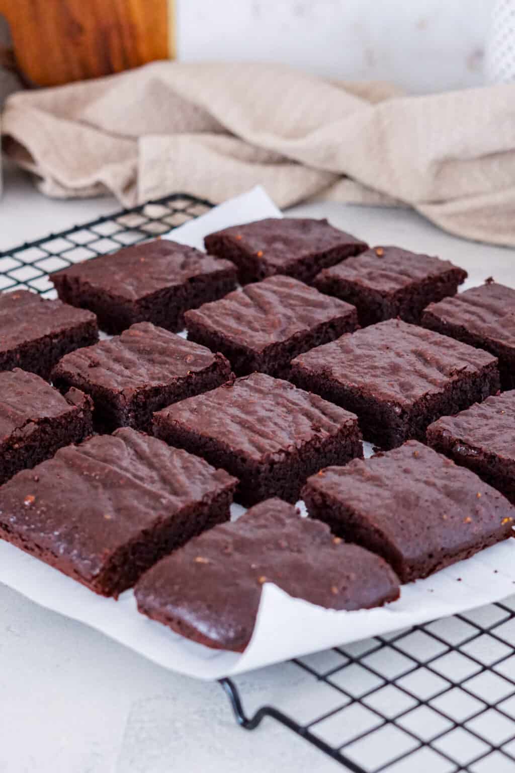 Brownies ohne Schokolade (mit Kakao) (Rezept mit Bildern) foodwissen.de