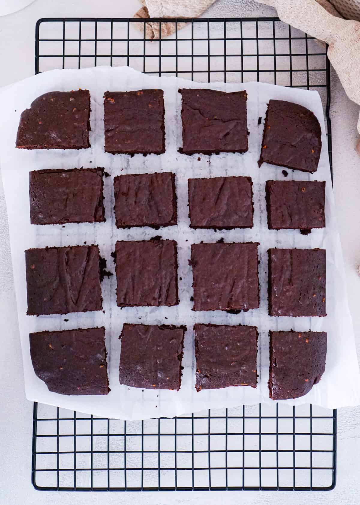Brownies ohne Schokolade (mit Kakao) (Rezept mit Bildern) foodwissen.de