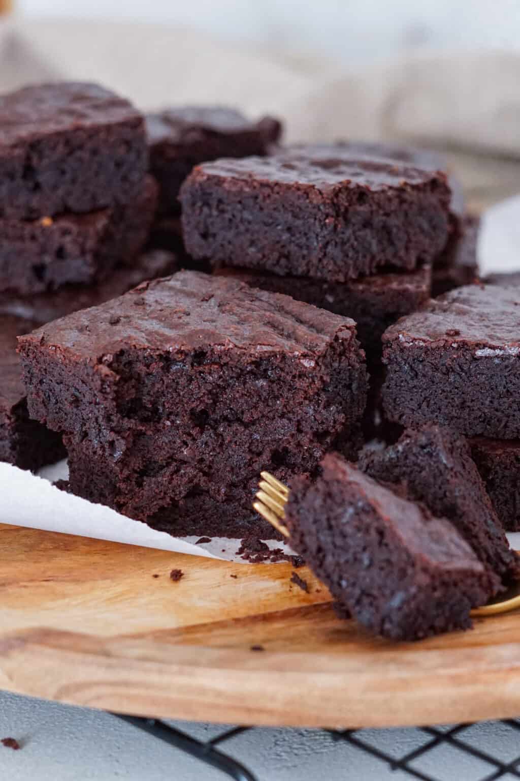 Brownies ohne Schokolade (mit Kakao) (Rezept mit Bildern) foodwissen.de