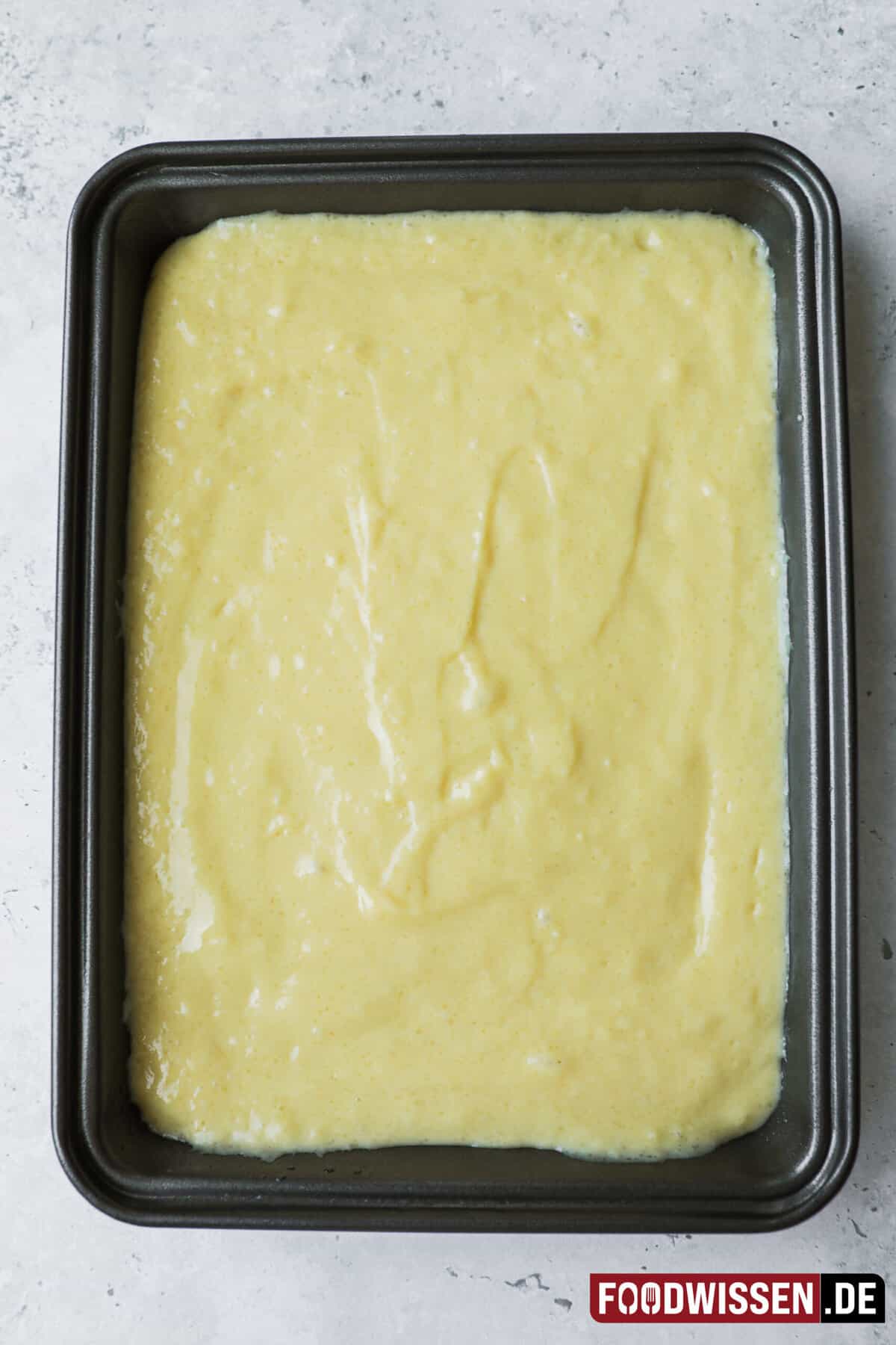 Omas Butterkuchen mit Buttermilch (Rezept mit Bildern) - foodwissen.de